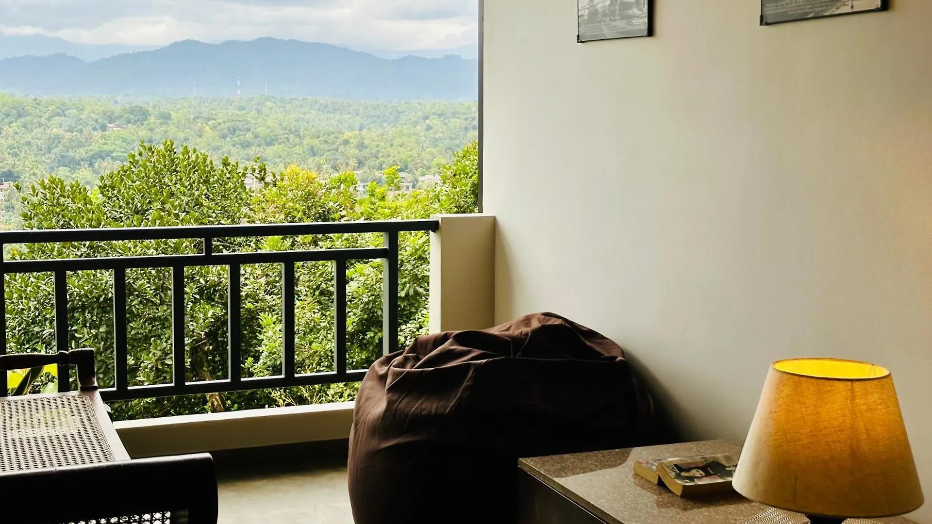 The Hills By First Team Hotel Kandy